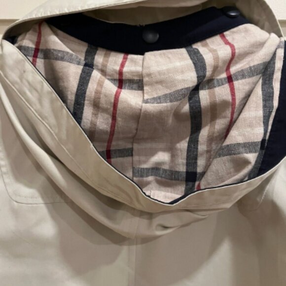 Mulberry Street Active Jacket Vintage cream. Size MED - Picture 6 of 9